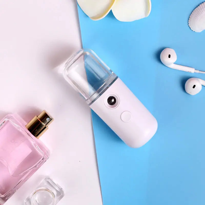 30ml Mini Taşınabilir Nemlendirici - Şarj Edilebilir Nano Yüz Spreyi ve Soğuk Sis Makinesi"