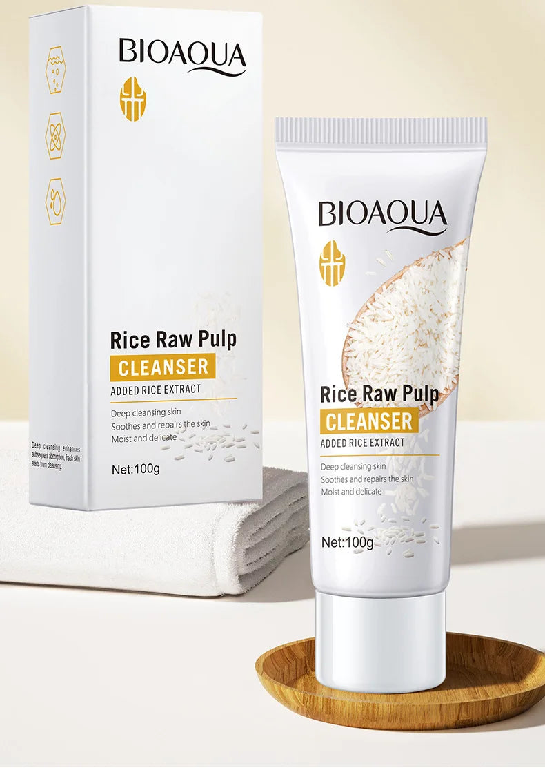 Rice Raw Pulp Facial Cleanser – Moisturizing & Brightening Foam